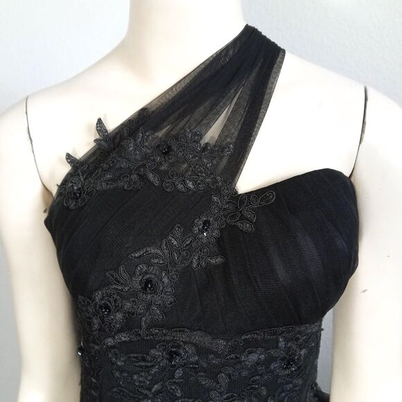 JJs House Black Formal Gown Hi Low Embellished Ruffle Wedding Goth Cosplay 8 M - Picture 4 of 9